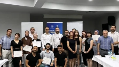 Sosyal Medya Etkileyicileri Okulu Tamamlandı