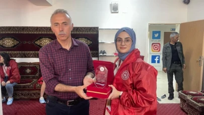 Taşova Belediyesi 90 Öğrenciyi Misafir Etti