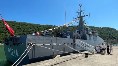 TCG Karadeniz Ereğli Gemisi Bartın'da ziyarete açıldı