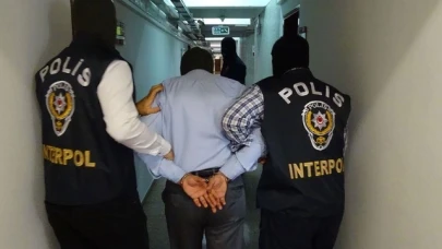 Farklı ülkelerde yakalanan 23 firari Türkiye'ye iade edildi