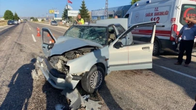 Otomobil kazasında 1 ölü, 3 yaralı