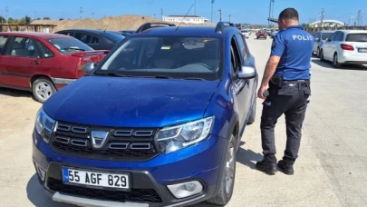 Otomobilin Çarptığı Yaya Hastaneye Kaldırıldı