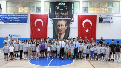 Şampiyonlar kupasını aldı