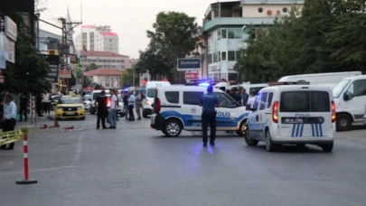 Silahlı saldırı: 1'i polis 2 yaralı
