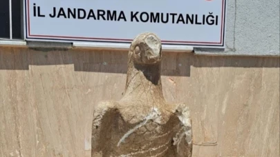 Tarihi Eser Operasyonunda Mermer Kartal Heykeli Ele Geçirildi