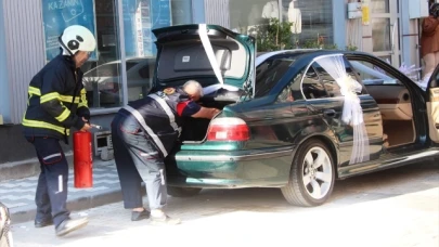 Taşova'da LPG Tankı Kaçıran Gelin Arabası Servise Çekildi