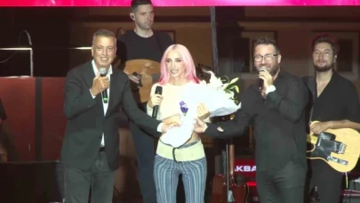 8. Ataşehir Kardeş Kültürlerin Festivali coşkuyla başladı