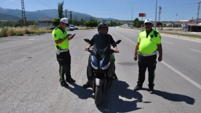 Abartı egzoz ve motosiklet denetiminde 17 sürücüye ceza!