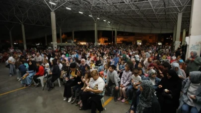 Adapazarı'nda çocuk sineması etkinliğine yoğun ilgi