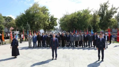 Ağrı'da İlköğretim Haftası kutlanıyor