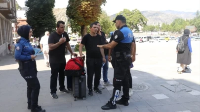 Amasya Emniyet Müdürlüğü Vatandaşları Dolandırıcılara Karşı Uyardı