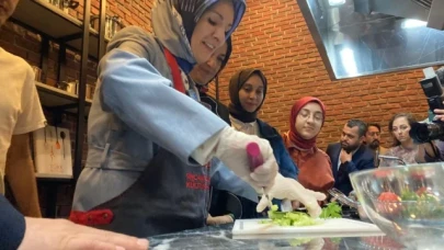 Bakan Göktaş, Ankara'da Gastro Akademi'yi ziyaret etti