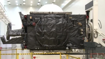 Bakan Uraloğlu: "TÜRKSAT 6A'nın Haziran 2024'te uzaya fırlatılmasını planlıyoruz"