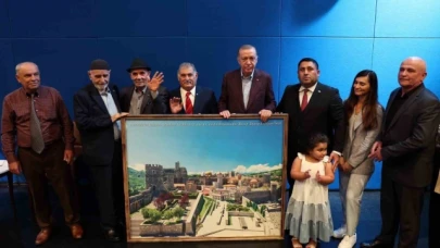 Cumhurbaşkanı Erdoğan, Ahıska Türkleri ile görüştü