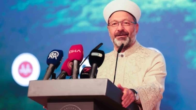 Diyanet İşleri Başkanı Erbaş: "Peygamber Efendimizi yeniden hatırlayıp, hatırlatacağız"
