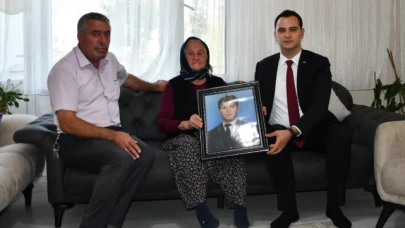 İlk Ziyaret Şehit Annesine!