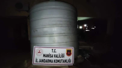 İş yerini kaçak akaryakıt istasyonuna çevirmişler