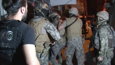 İstanbul'da uyuşturucu tacirlerine yönelik eş zamanlı operasyon