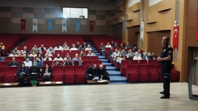 Kamu kurum ve kuruluş personellerine eğitim verildi.