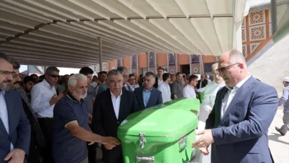 Kazada hayatını kaybeden Belediye Meclis Üyesi defnedildi