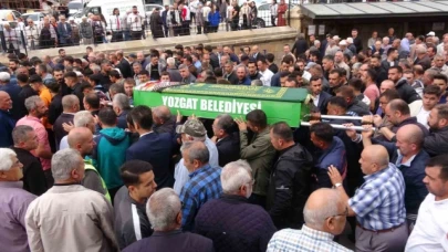 Kazada hayatını kaybeden lise öğrencisi son yolculuğuna uğurlandı