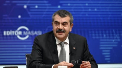 "Öğrenciler de öğretmenler de sınıfa telefonla giremeyecek"