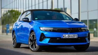 Opel Astra Elektrik Türkiye'de satışa sunuldu