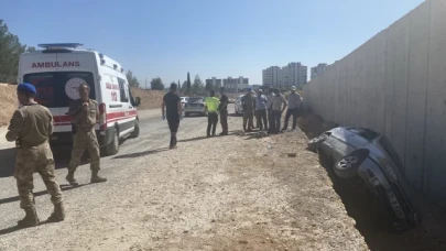 Otomobil çukura düştü: 1 yaralı