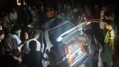 Otomobil Sulama Kanalına Devrildi: 3 Ölü