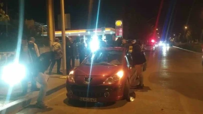 Tartıştığı kişiyi bacağından vurdu