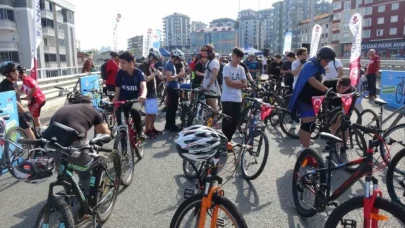 Trabzon'da 'Avrupa Hareketlilik Haftası' kapsamında bisiklet turu düzenlendi