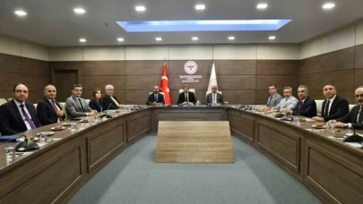 Vali Tavlı: "Sağlık turizmindeki yüzde 105'lik artış önemli ama yeterli değil"