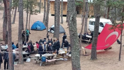 Amasyalı Öğrenciler Hababam Sınıfı'ndan esinlenip okulu doğaya taşıdılar