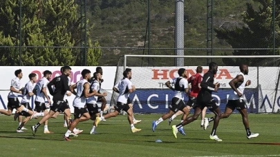 Beşiktaş, Galatasaray derbisine 'sıkıntılı' çıkacak
