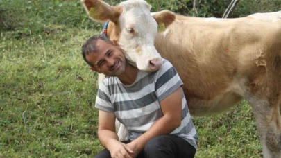 Beslediği Danalara huylarına göre İsrail, Fransa, Yunanistan ve ABD devlet adamlarının adını verdi