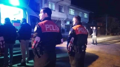 Bıçaklı kavgada 1 kişi yaralandı
