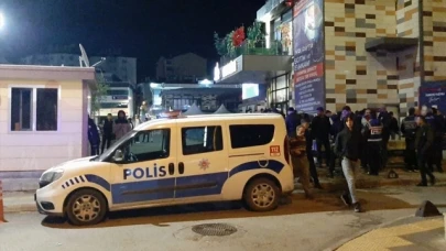 Bıçaklı saldırı sonucu 2 kişi yaralandı
