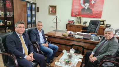 Dekan Aydın, Halk Eğitim Merkezini Ziyaret Etti
