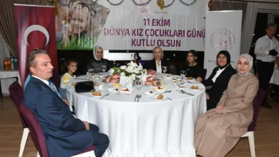 Dünya kız çocukları gününe özel program düzenlendi