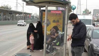Halk otobüsü şoförünün kadın yolcuların konuşmasından psikolojisi bozuldu