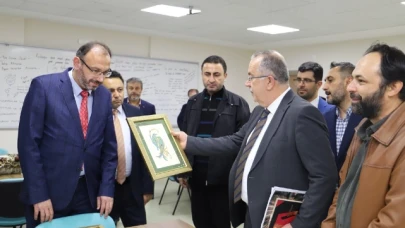 İlahiyat Fakültesi Akademik Kurul Toplantısı Gerçekleşti