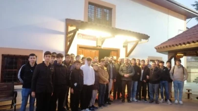 İlim Yayma Cemiyeti’nde sabah namazı buluşmaları devam ediyor