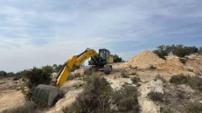 Kaçak kazı yapan 2 kişi suçüstü yakalandı