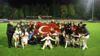 Kadın Milli futbol takımından taraftara çağrı