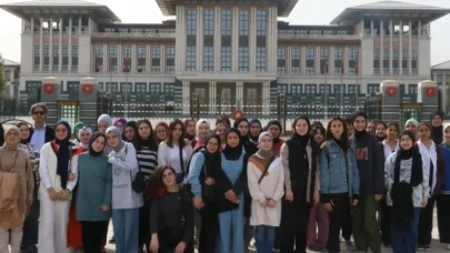 Merzifon’lu Öğrenciler Ankara’da  Cumhurbaşkanı İle Buluştu