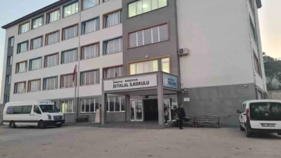 Merzifon'da 14 öğrenci gıda zehirlenmesi şüphesiyle hastaneye kaldırıldı