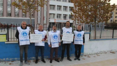 Öğretmenler odasına yerleştirilen kamera tepkilere neden oldu
