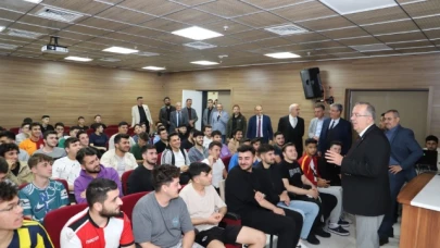 Rektör Turabi Merzifon’da Yurtları ziyaret etti