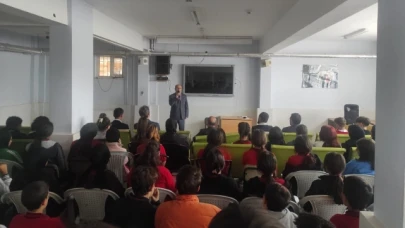 Suluova İlçe Müftüsü Öğrencilerle bir araya geldi