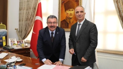 Tribünler Taşınıyor